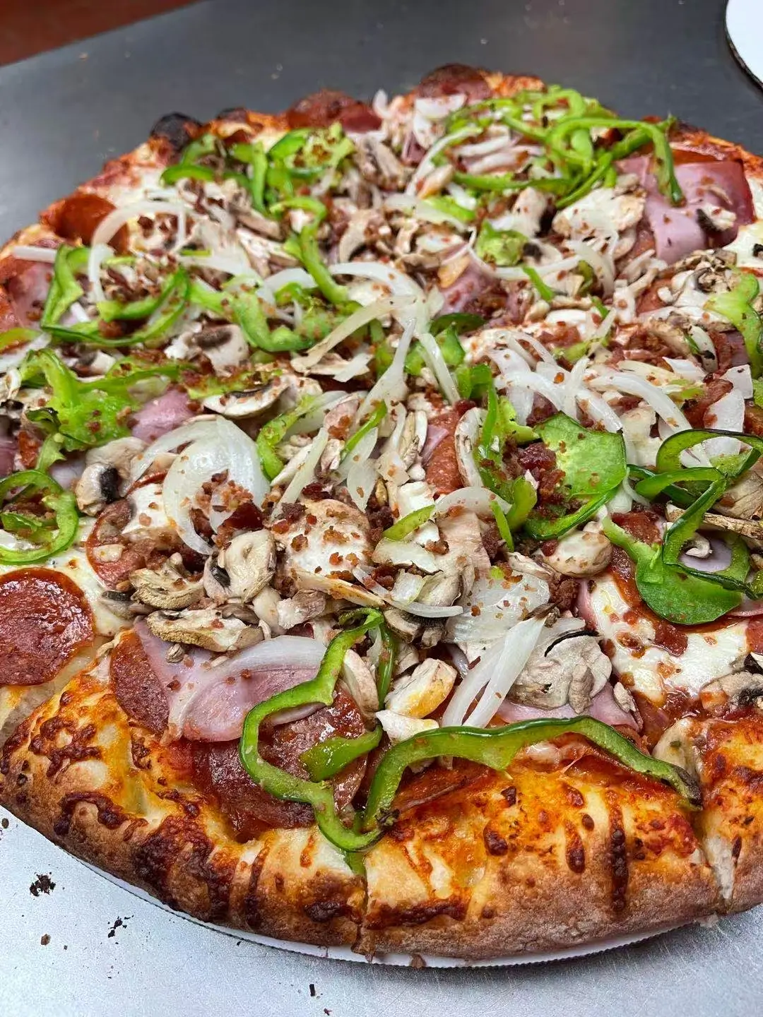 Pizza-restaurant-Barro's-Pizza Pizza Shop Barro's Pizza | Walnut